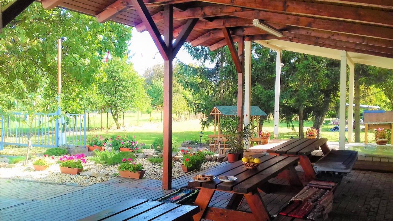 Kristaly Vendeghaz Hotel Bogacs Exterior photo